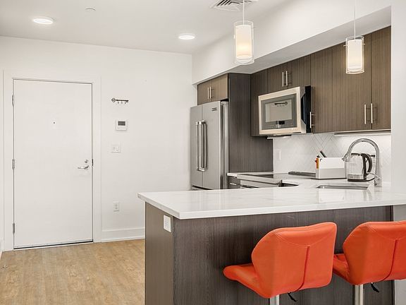 4th image of 20 Penniman Rd #503