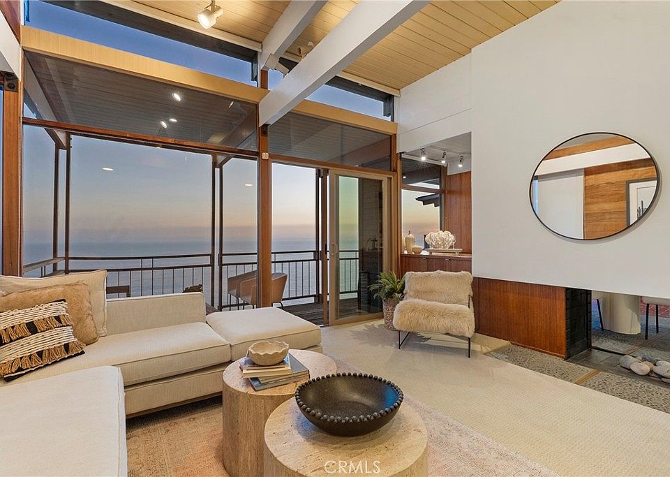 1st image of 2581 Iris Way
