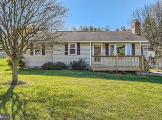 4003 Doefield Dr, Manchester, MD 21102