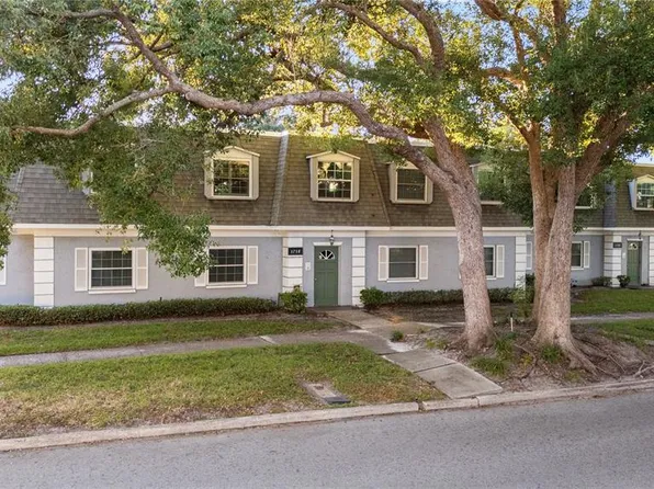 1710 Belleair Forest Dr APT D, Belleair, FL 33756