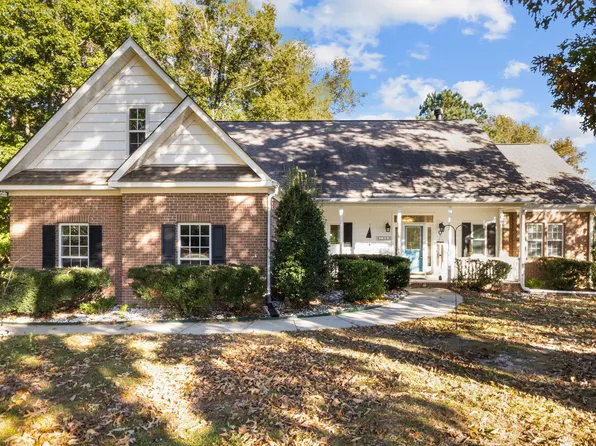 150 Williamston Ridge Dr, Youngsville, NC 27596