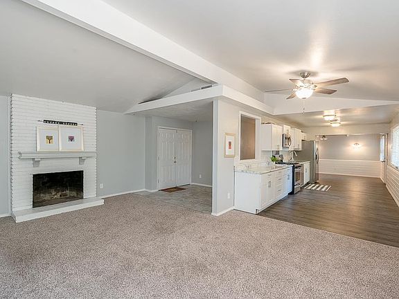 3rd image of 2490 Brook Dr