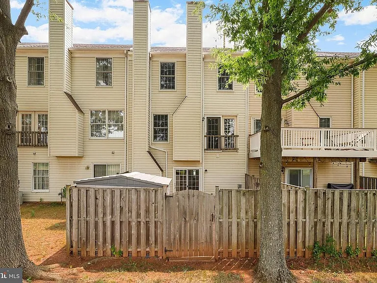 6581 Ewald Ct — Photo 25