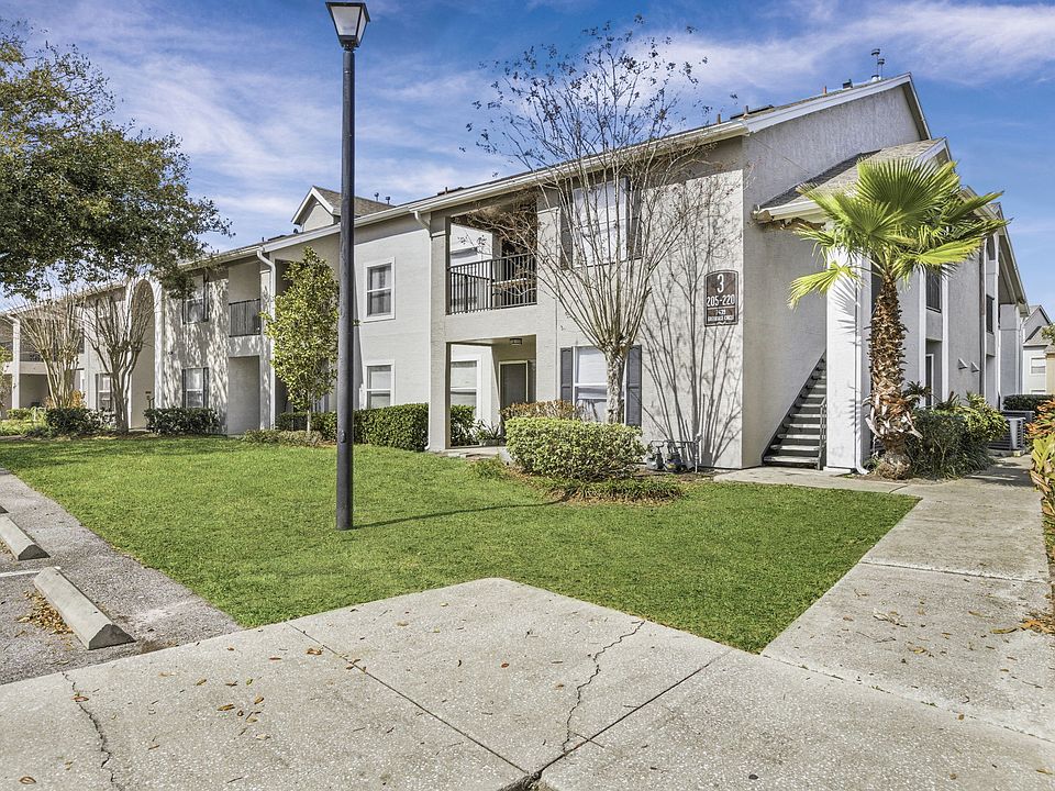 1st image of 7451 Gatehouse Cir #201
