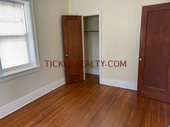 The Benson Apartment Building, 292 Oxford St APT 1, Rochester, NY 14607