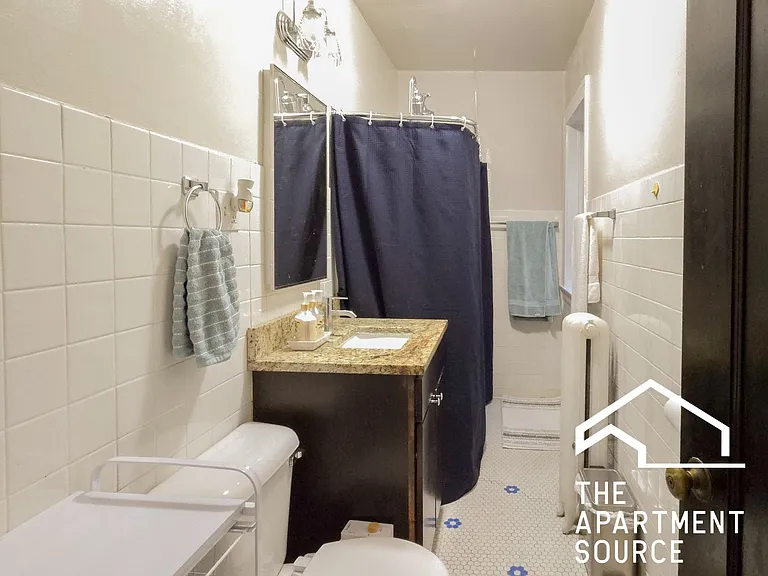 5069 N Wolcott Ave #3 — Photo 4