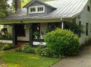 522 Oakview Dr, Salem, VA 24153