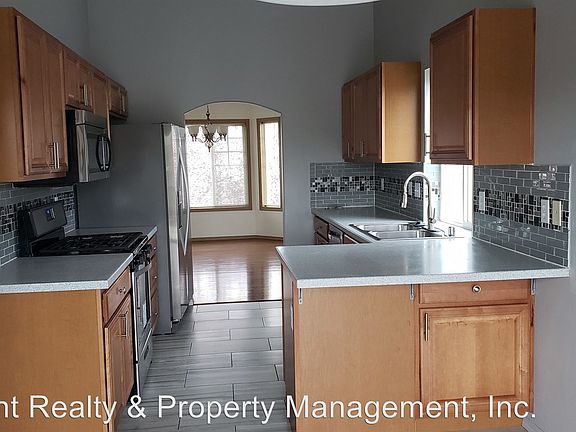 4th image of 8051 45th Ave SW