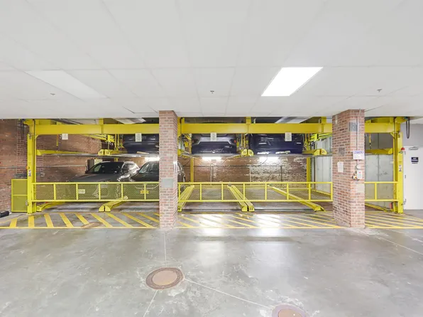 650 Montgomery Street image 23 of 33