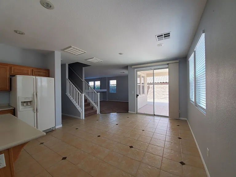 11077 Crystal Crest Ct — Photo 11