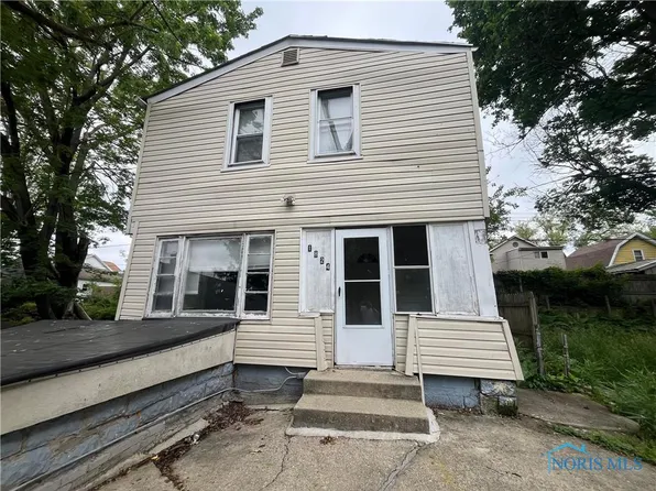 1824 Bigelow St, Toledo, OH 43613