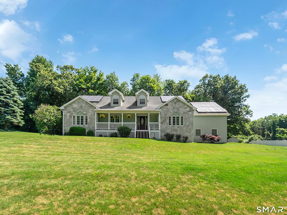 1st image of 228 Burr Road