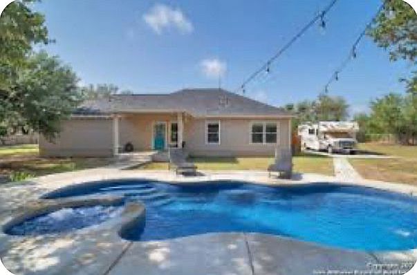 2nd image of 341 County Road 6860
