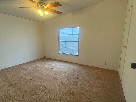 3rd image of 1013 Siam Rd