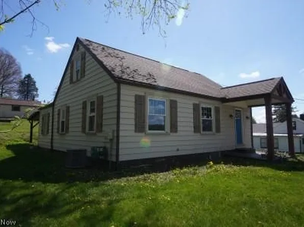 7750 Waynesburg Dr SE, Waynesburg, OH 44688