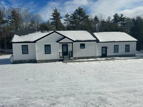 71 Quarry Road, Limerick, ME 04048