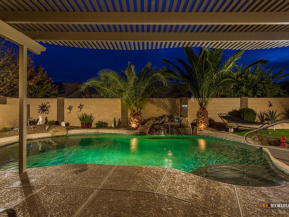 3rd image of 43351 W Oster Dr