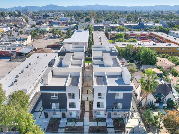 11732 Hamlin St, North Hollywood, CA 91606