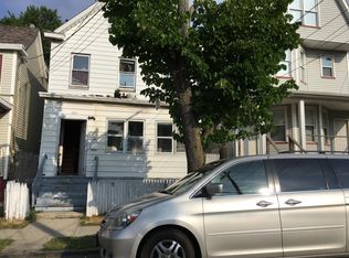 325 Prospect St, Perth Amboy, NJ 08861