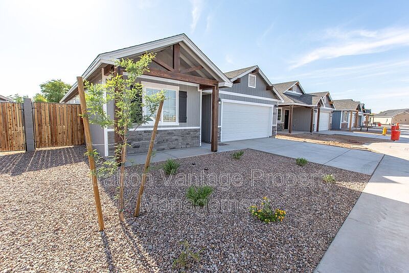1st image of 5012 S 23rd Dr