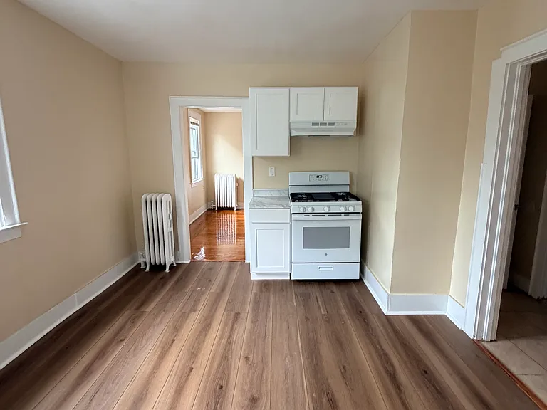 71 Willis St #3 — Photo 3