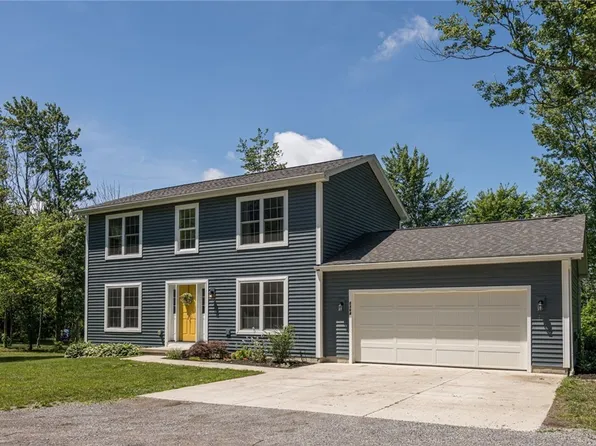2364 Walker Rd, Alexander, NY 14005