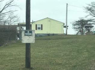 9 Reynolds Ln, West Alexander, PA 15376
