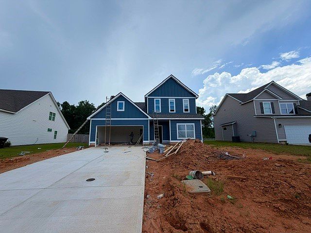 1st image of 1020 Catherine Dr