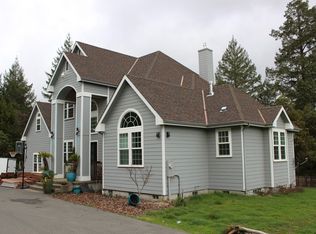 575 Connick Creek Rd, Garberville, CA 95542