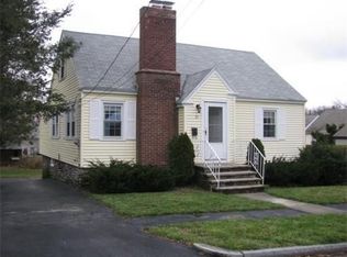 21 Longmeadow Ave, Worcester, MA 01606