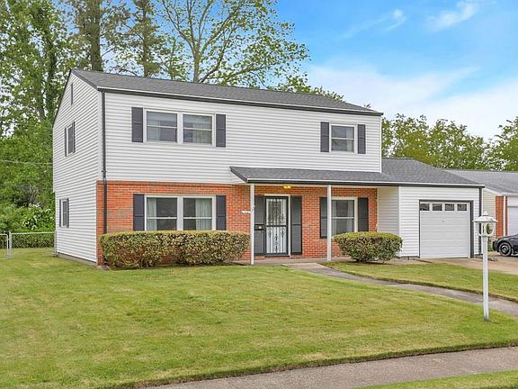 2nd image of 110 Greenwell Dr