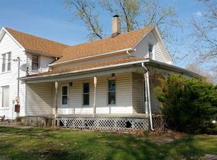 200 S Pleasant, Ellisville, IL 61431