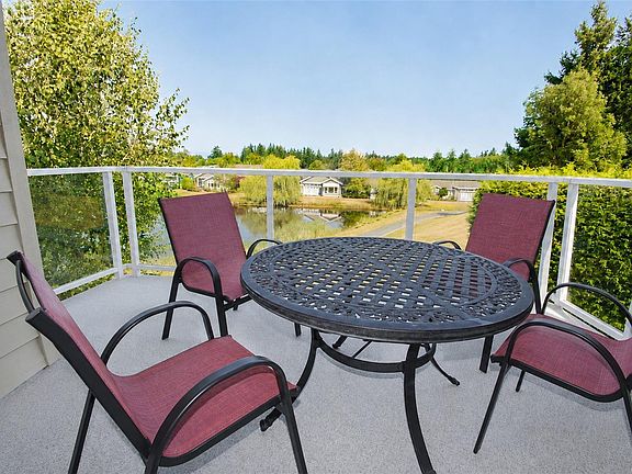 2nd image of 1369 Britannia Dr