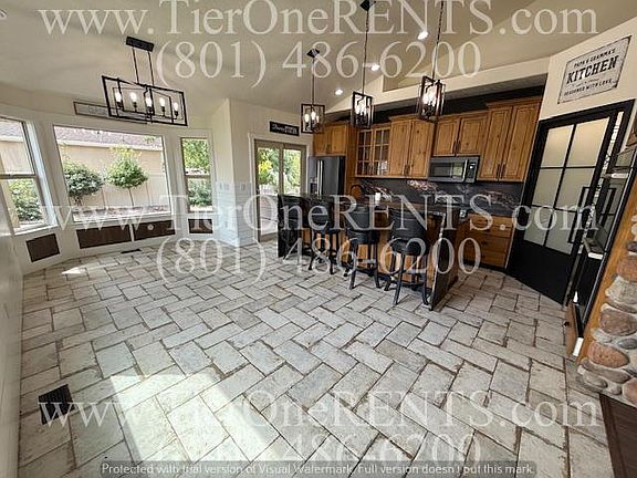 4th image of 7414 S Regal Hill Dr