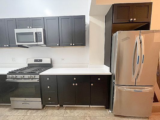 1st image of 425 W 57th St APT 1F