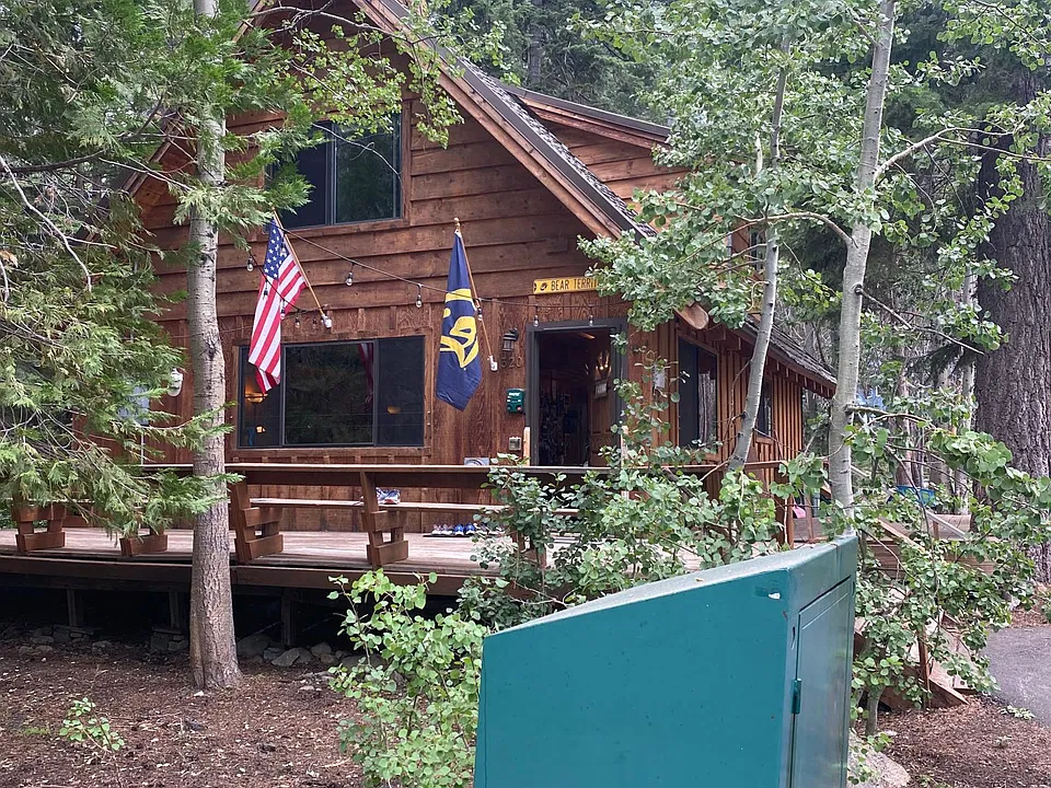 320 Grouse Dr