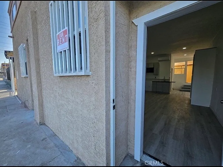 9705 S Normandie Ave #1 — Photo 3