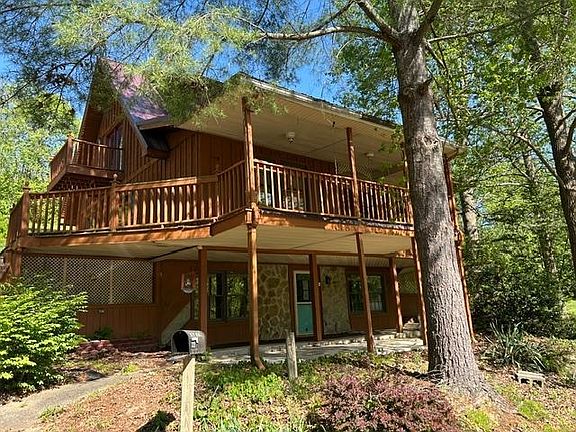 2nd image of 222 Independent Ln