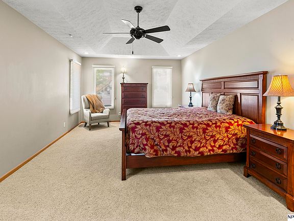3rd image of 2112 Betsy Ave