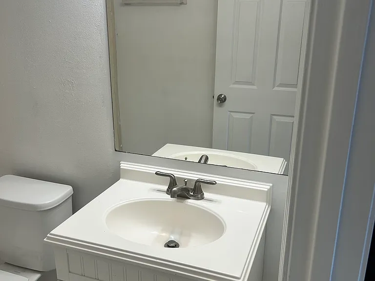 1315 Givens Ln #1319 — Photo 10