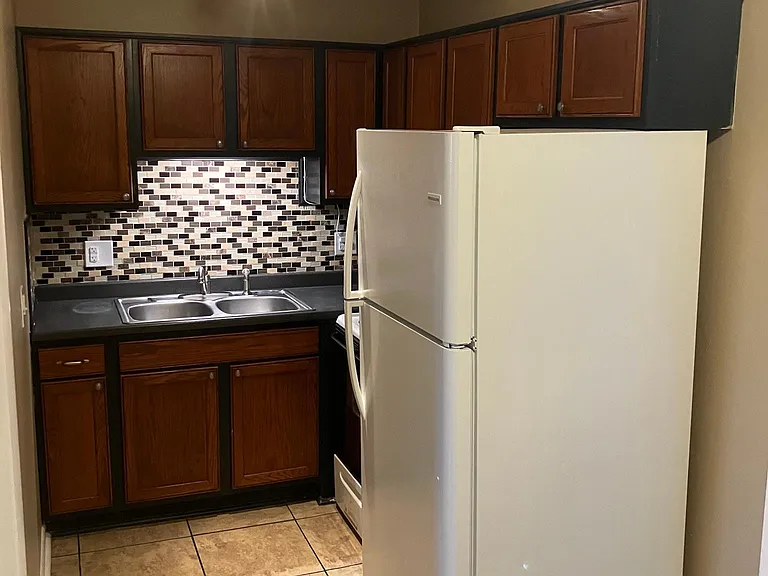 720 Ferdinand Ave SW #25 — Photo 11