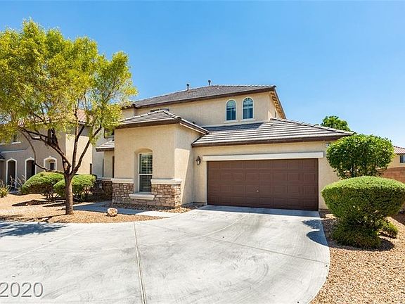 2nd image of 1467 Le Luberon Ct