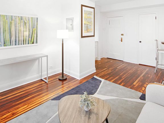 4th image of 5 Tudor City Pl APT 1825