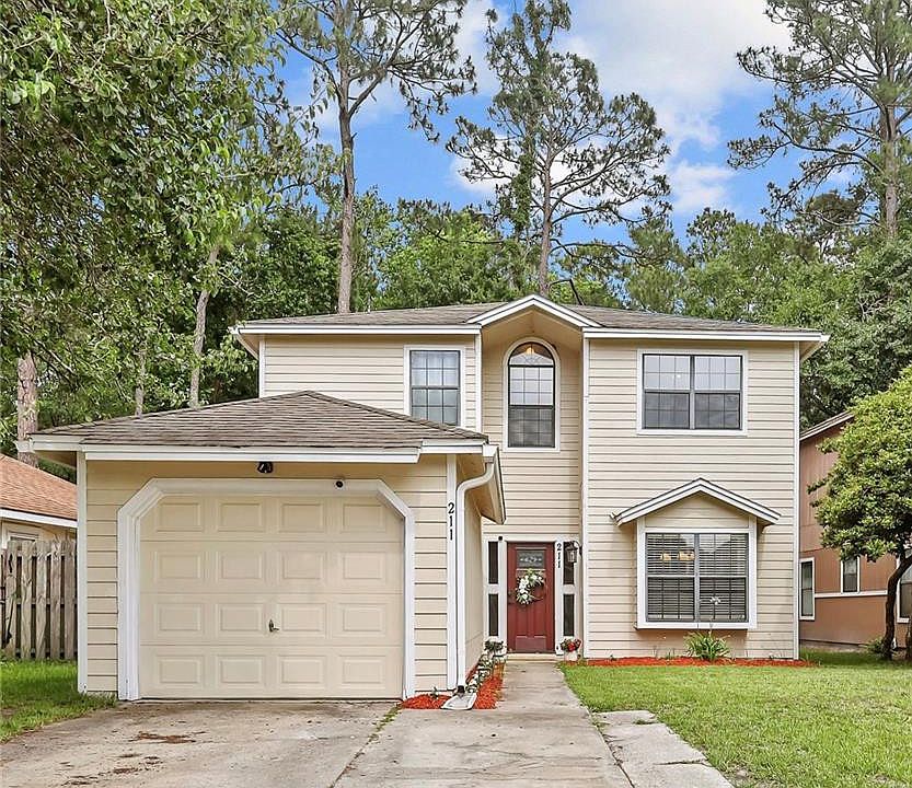 1st image of 211 Millers Trace Dr