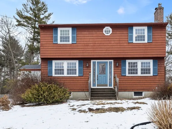 46 S Chelmsford Rd, Westford, MA 01886