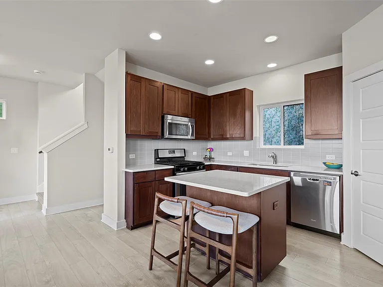 2900 Pither Ln #295C — Photo 7