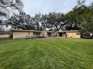 300 Echols St, Prairie View, TX 77446