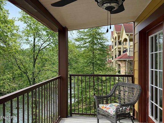 3rd image of 527 River Place Way Unit 315