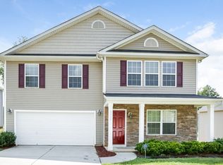 9535 Eagle Feathers Dr, Charlotte, NC 28214