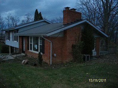 4th image of 4011 Ives Ct